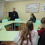 В Яранском технологическом техникуме прошла встреча студентов со священником