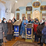 В Введенский храм села Макарье Котельничского района вернулась икона Божией Матери, написанная в 1904 году