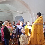 Приход Тихвинского храма п. Санчурск провёл благотворительную акцию «Собери ребенка в школу»
