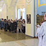 Архиерейское богослужение в праздник Обрезания Господня и день памяти свт. Василия Великого в Котельниче